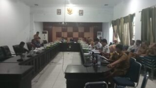 BAPEMPERDA DPRD BOMBANA BAHAS RAPERDA RTRW 2024-2044   