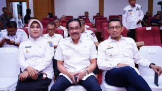 Dukung Pilkada Serentak, Pj. BUPATI Edy Suharmanto ikuti RAKOR di kendari