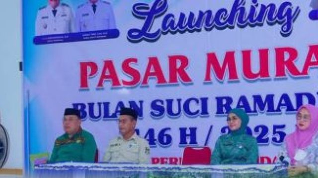 Jelang lebaran idul fitri Disperindakop dan ukm Bombana Launching Pasar Murah
